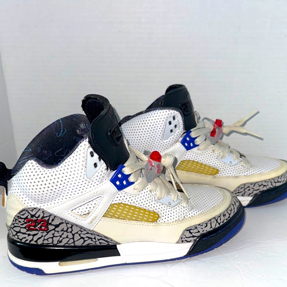 Nike 317321-102 Jordan Spizike GS Size 7Y White Aquatone Varsity Black
